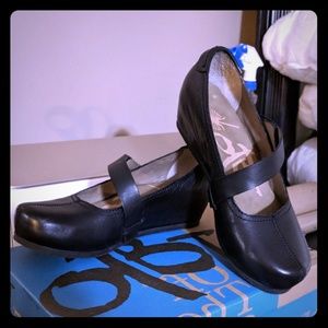 OTBT Salem mary jane shoes